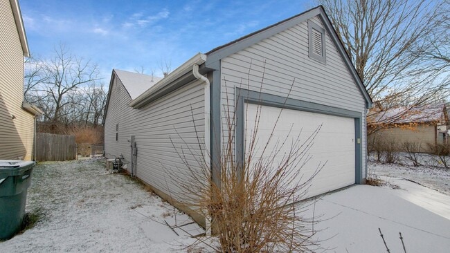Building Photo - 4452 Trindel Way