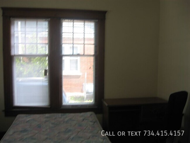 Building Photo - 536 Walnut St