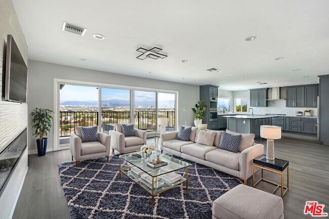 Building Photo - 4151 Don Mariano Dr