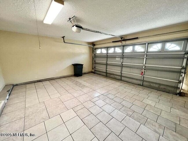 Building Photo - 7838 Springtime Ln