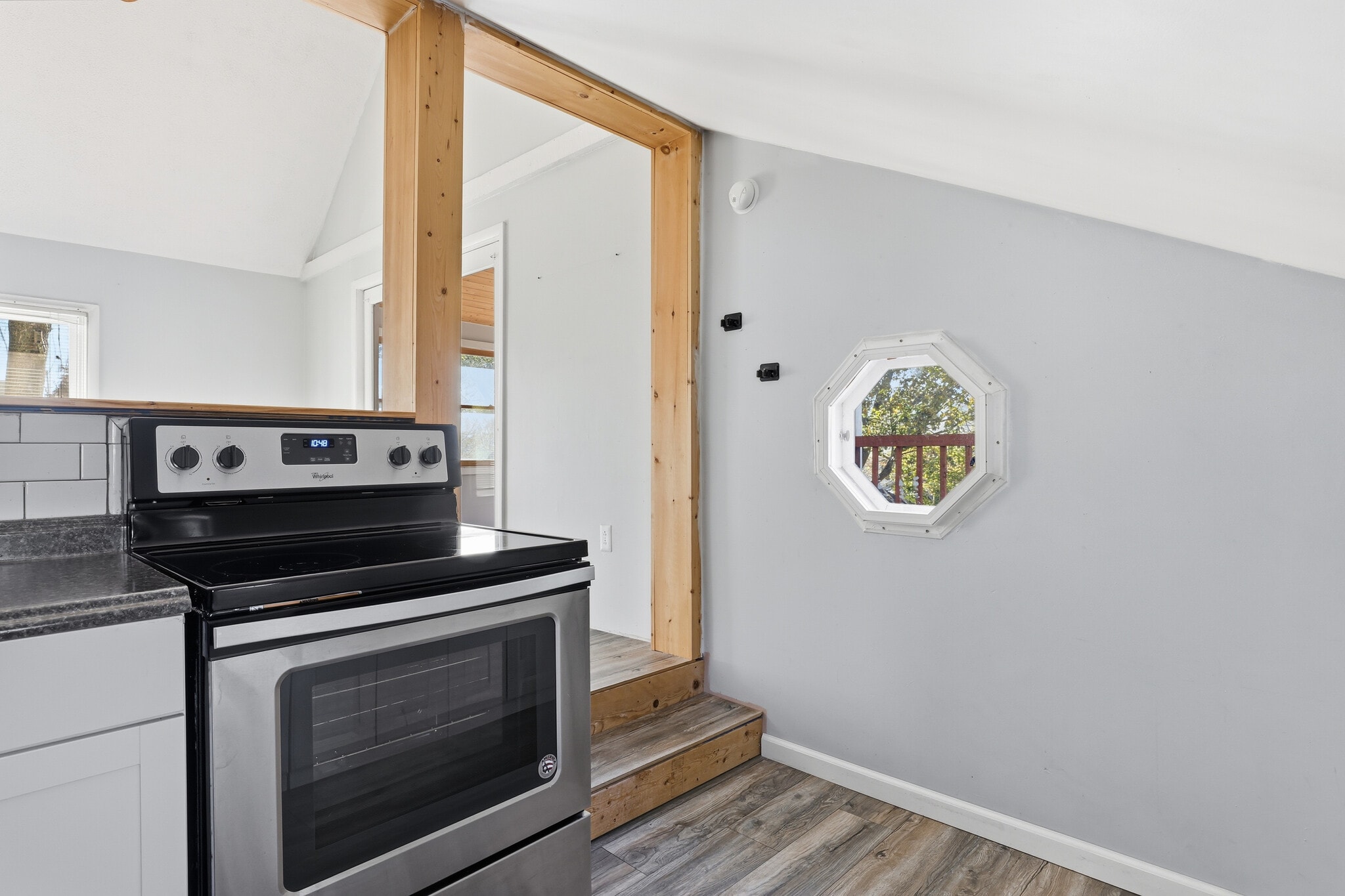 Kitchen - 216 W William St