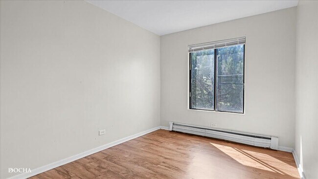 Building Photo - 133 N Gregory St