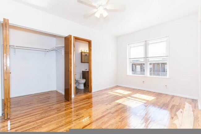 Building Photo - 4501 Malden St