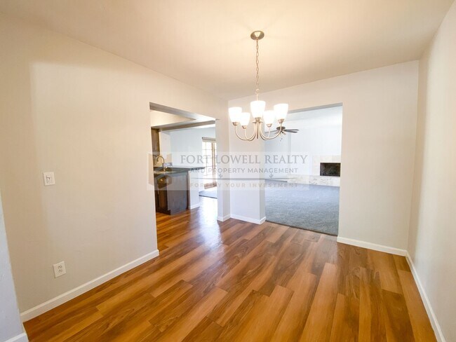 Building Photo - Beautiful 3 Bed, 2 Bath with Pool!! NO HOA!!! (Available on 05/01/26)