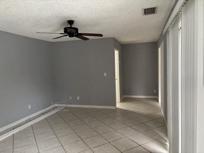 Building Photo - 352 Prestwick Cir
