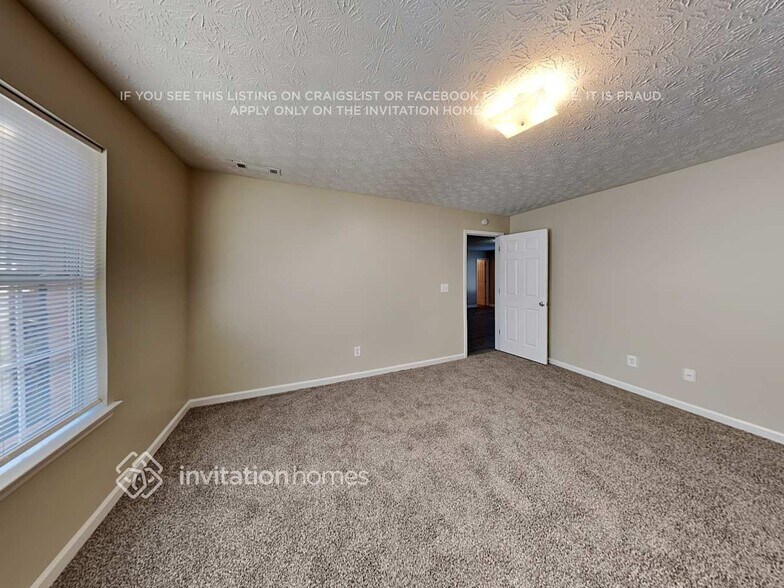 Building Photo - 1155 St Phillips Ct