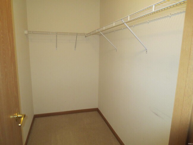 Building Photo - 193 N Furlong Dr