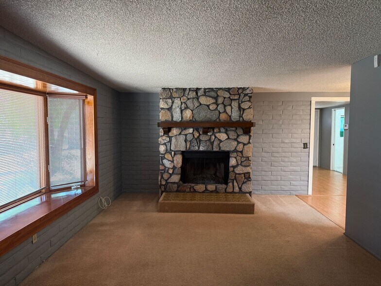 Building Photo - 3412 S Jessica Ave