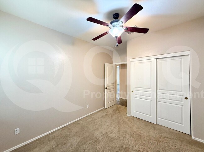 Building Photo - 43465 W Bailey Dr