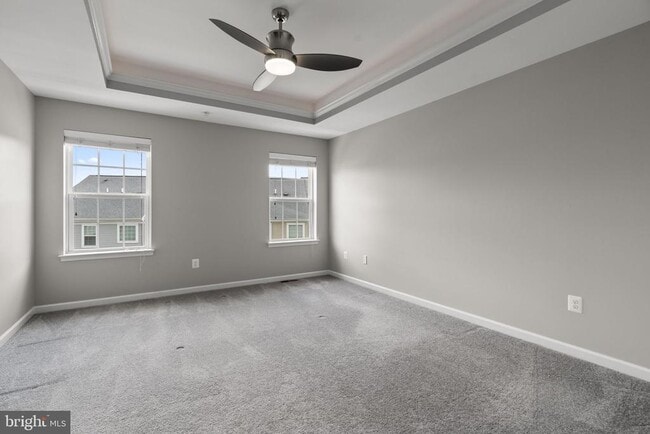 Building Photo - 9442 Adelaide Ln
