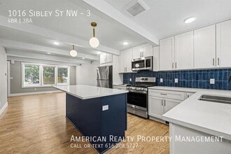 Building Photo - 1016 Sibley St NW