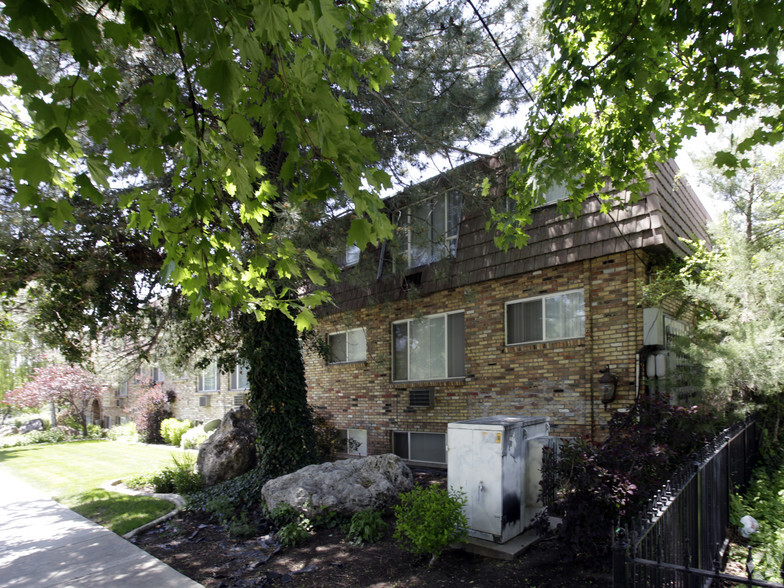 Building Photo - Cedar Cliff Apartments