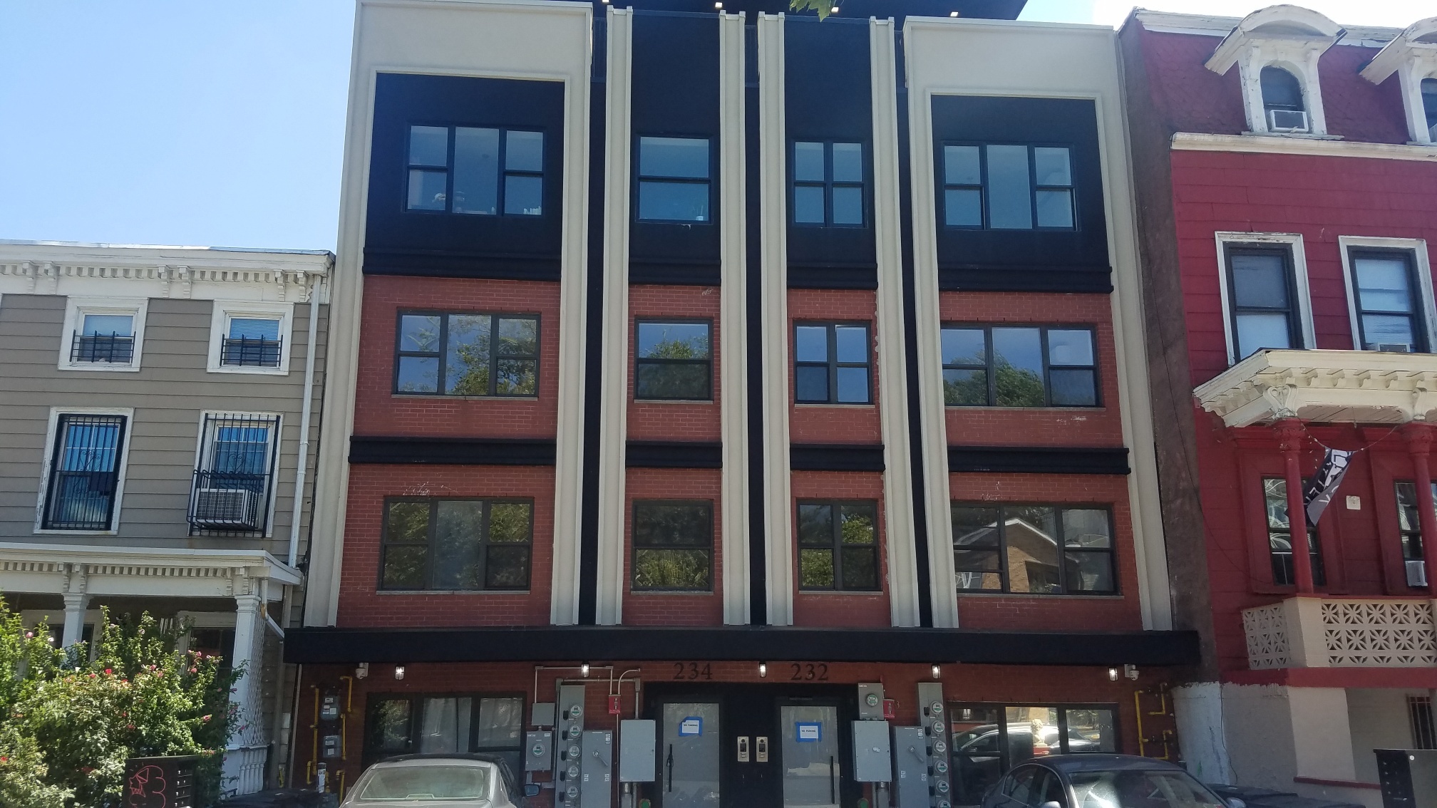 Building Photo - 232 Quincy St