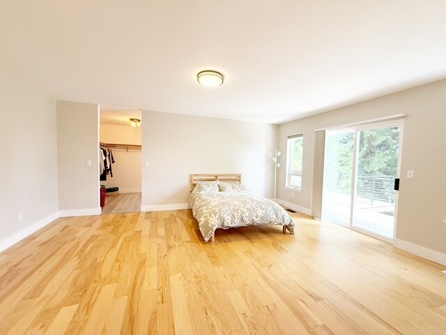 Building Photo - 1128 NW Thornwood Cir