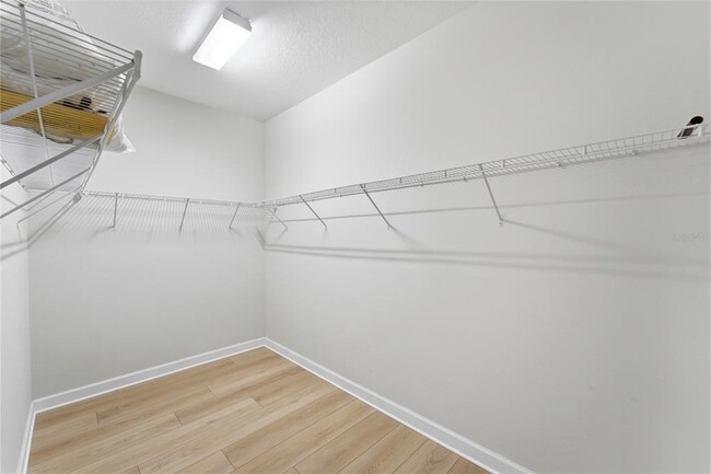 Building Photo - 9014 Pinch Shot Dr