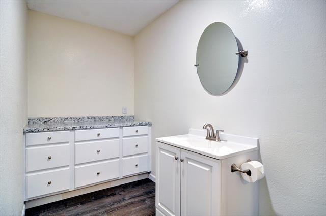 Building Photo - 1517 Mary K Ln