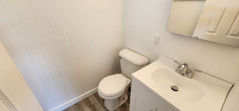 Building Photo - 500 W Ford Ave