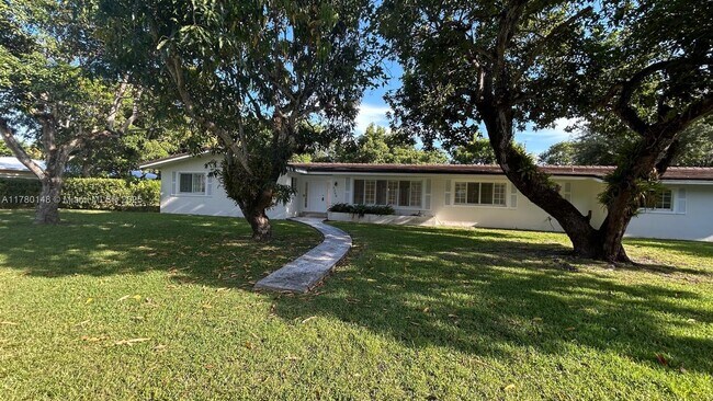 Building Photo - 7790 SW 127th St