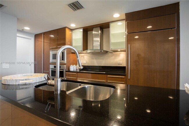 Building Photo - 3801 Collins Ave