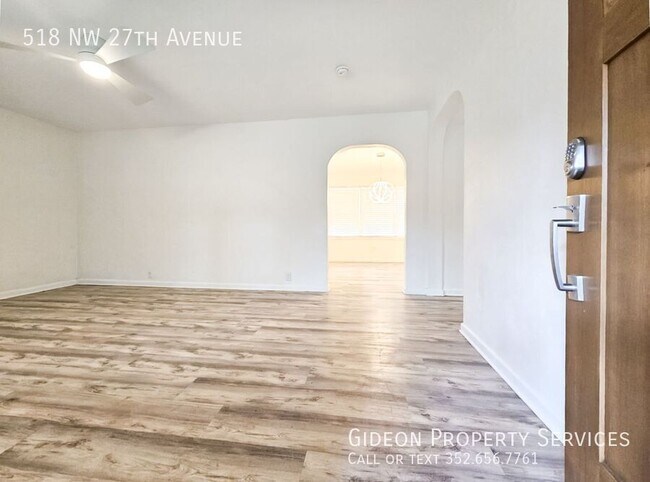 Building Photo - 518 NW 27th Ave