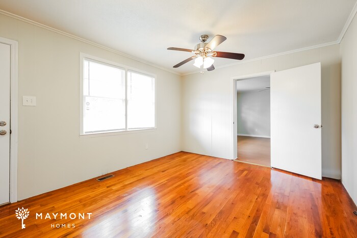 Building Photo - 490 Barnwell Rd