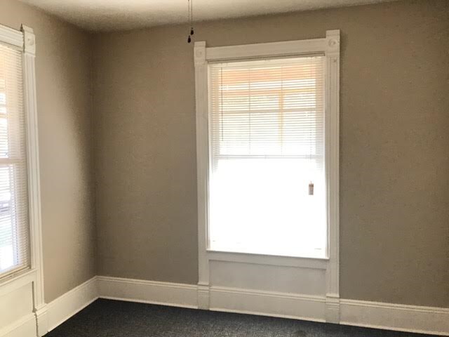 Building Photo - 703 W Olive St