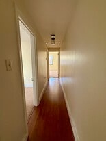 Building Photo - 2315 South St