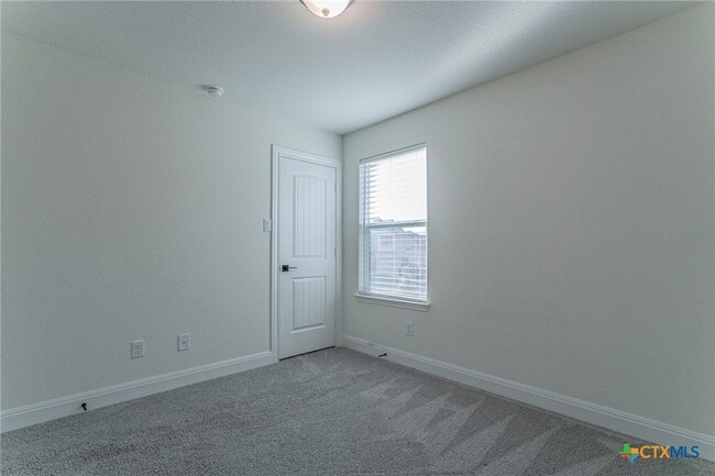 Building Photo - 1304 Long Crk Ln