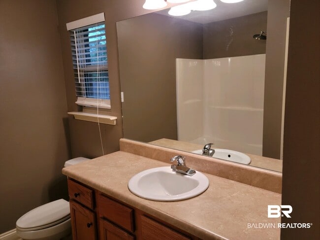 Building Photo - 9530 Fox Hunter Ct E