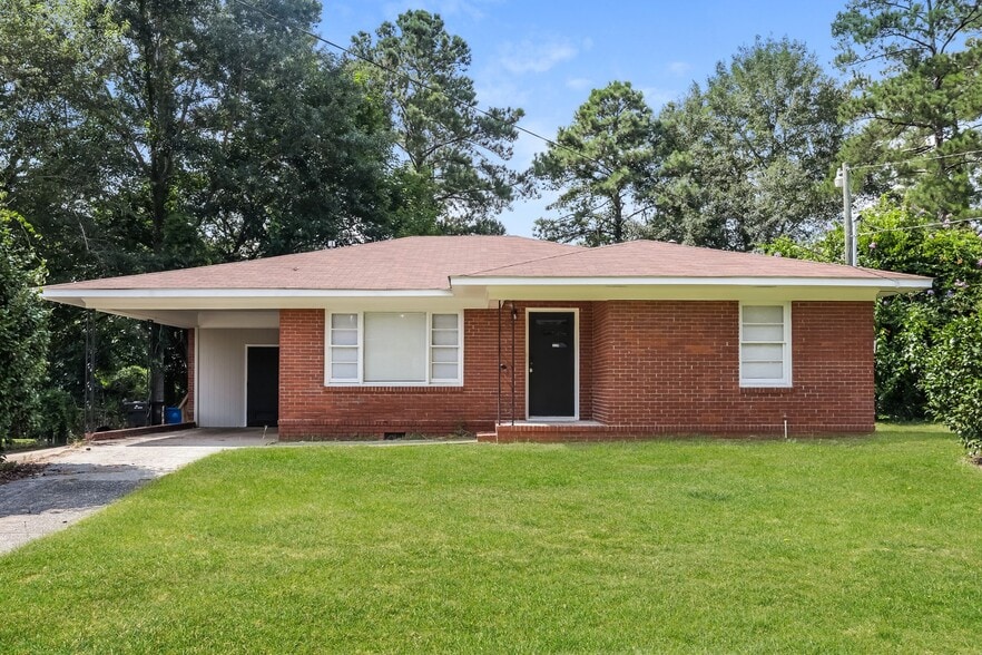 Building Photo - 1251 Schimek Dr