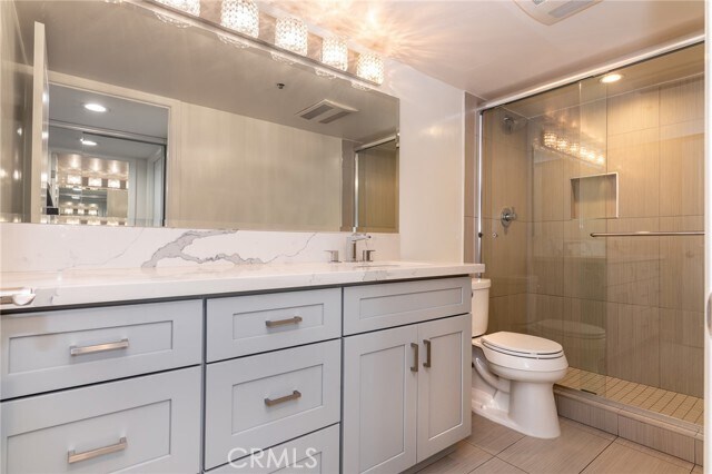 Building Photo - 345 Pioneer Dr