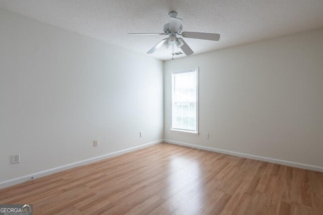 Building Photo - 278 Regent Square