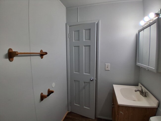 Building Photo - 1009 Glenwood-