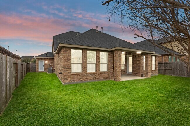 Building Photo - 3519 Satton Ranch Ln