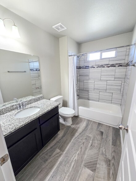 Building Photo - 12269 Desert Dove Ave