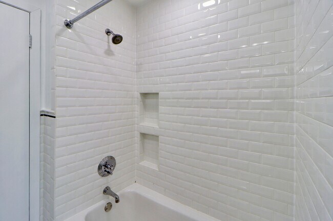 Building Photo - 5735 Wigton Dr