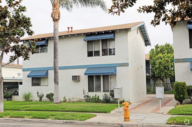 Primary Photo - 12561 Sunswept Ave