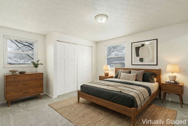 Building Photo - Beautifully Updated Reynoldsburg Home