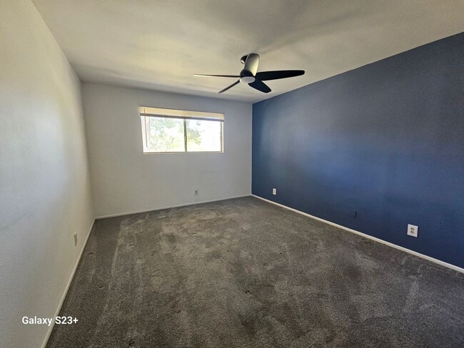 Building Photo - FREE CABLE & INTERNET....WATER & TRASH INC...