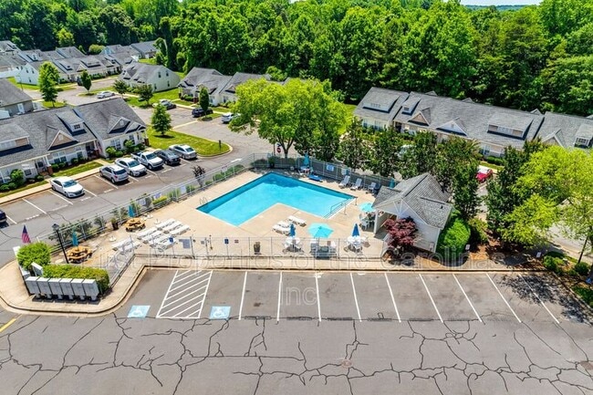 Building Photo - 1534 Tiana Way