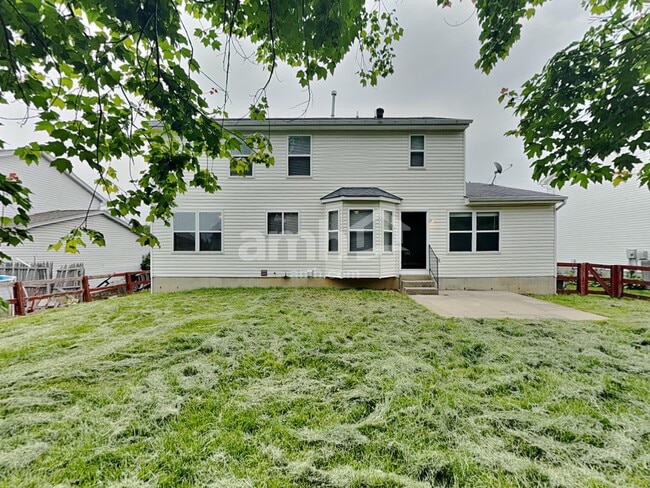 Building Photo - 6297 Satin Wood Dr