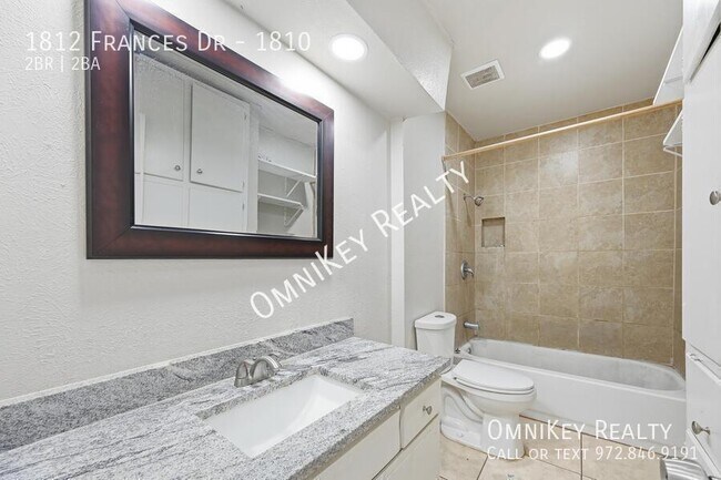 Building Photo - 1812 Frances Dr