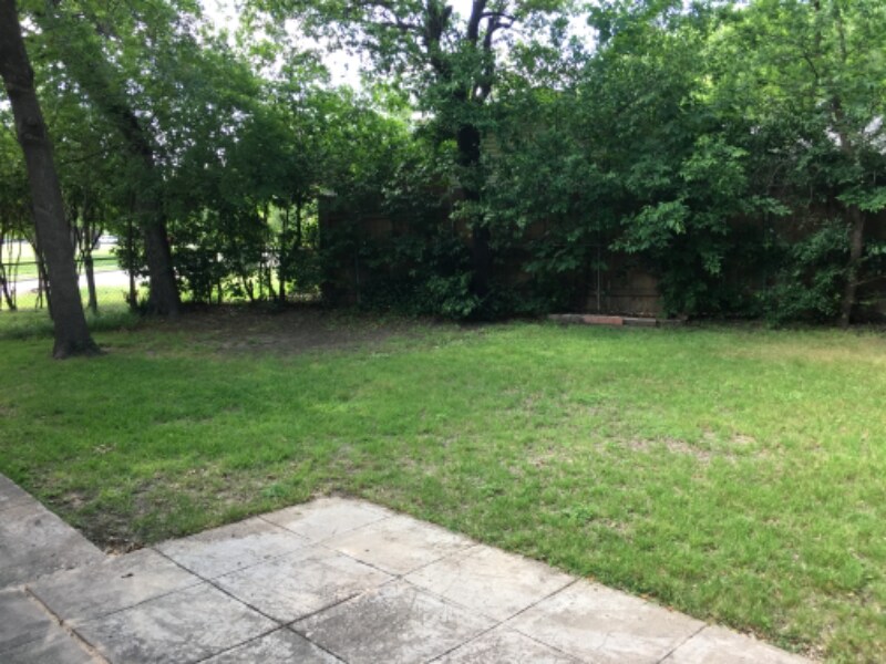 Building Photo - 211 Hanover Ln