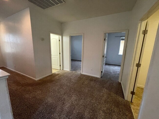 Building Photo - 1513 Sturm Dr