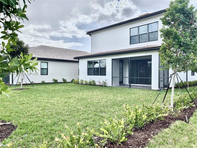 Building Photo - 4490 Gramercy Dr