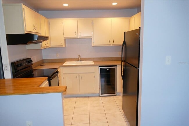 Building Photo - 205 S McMullen Booth Rd
