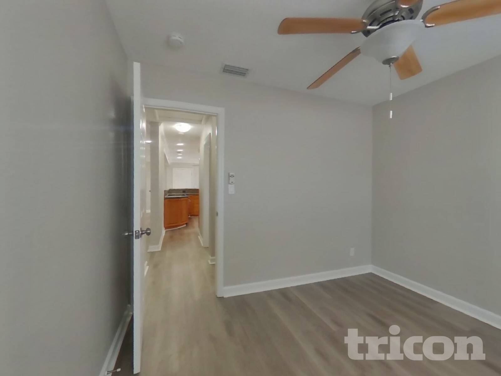 Building Photo - 5834 5th Ave S