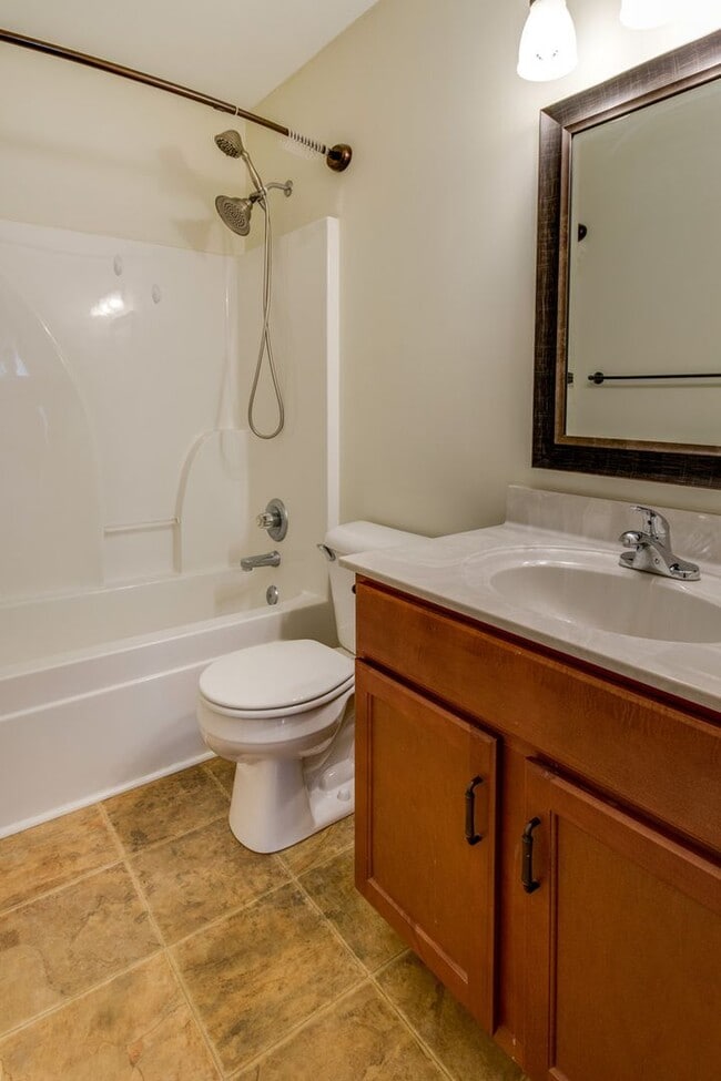 Building Photo - 2859 Teakwood Dr