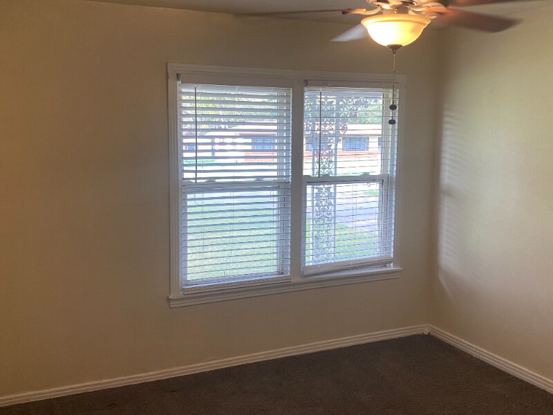 Building Photo - 4207 Idylwood Ln