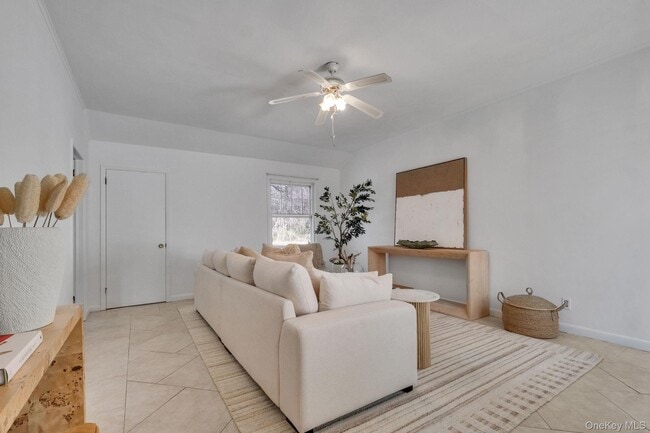 Building Photo - 15 Community Rd